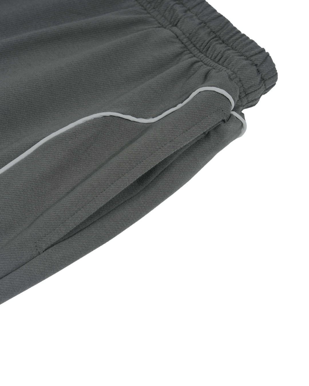 PIRVTES | Gold Emblem Piping Shorts