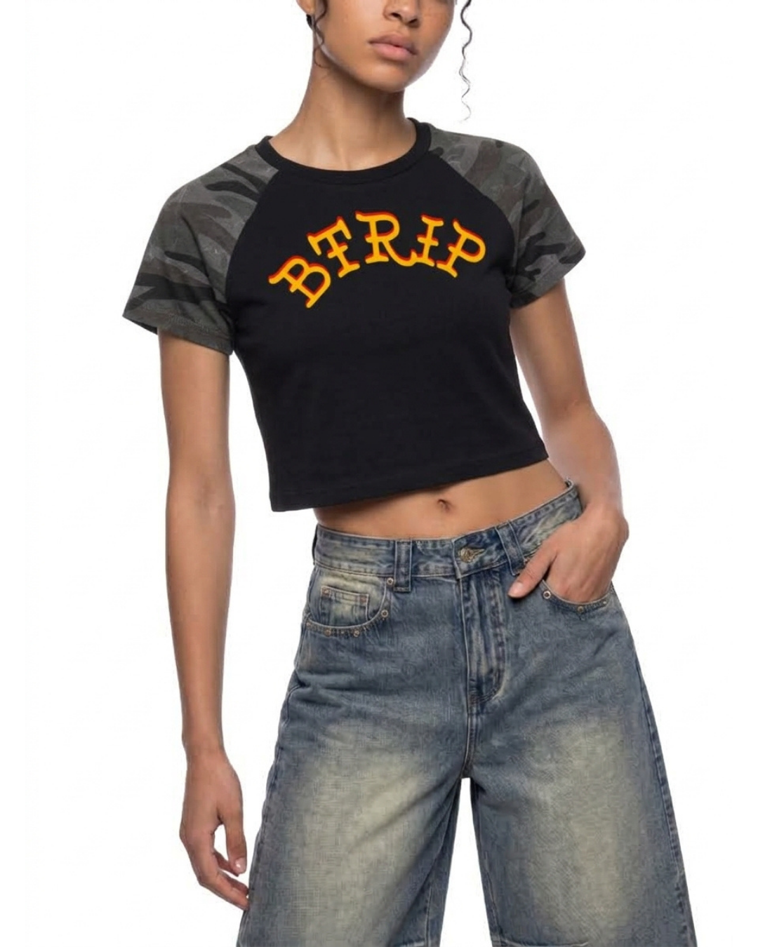 KELLY Camo Crop Tee