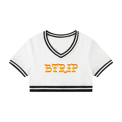 GUVYNVBO - Color Block V-Neck Crop Shirt